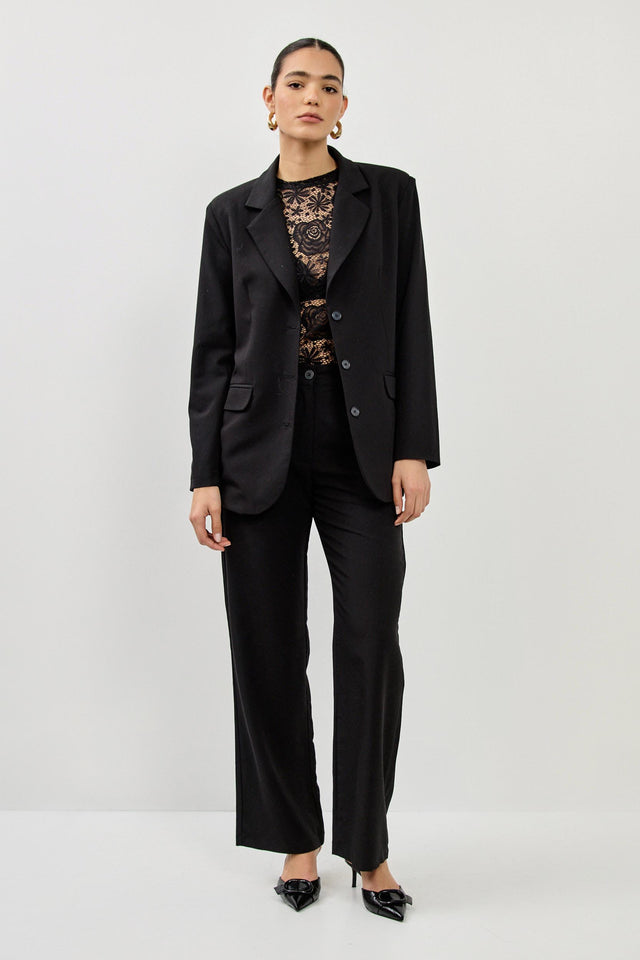 חולצת תחרה פלורל שחורה