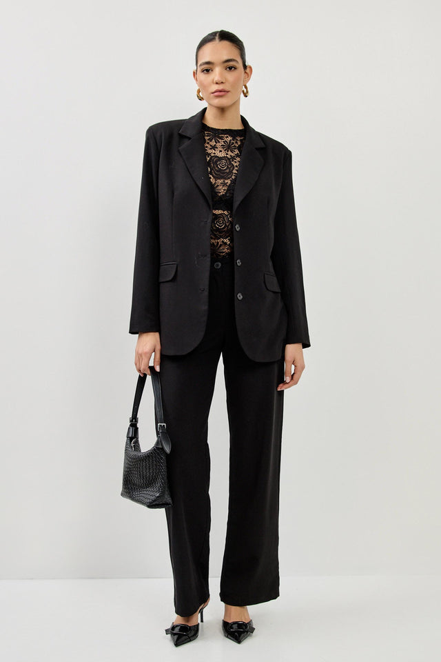 חולצת תחרה פלורל שחורה