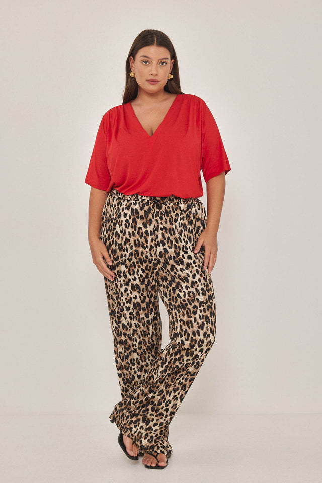 חולצת וי לייק כפלים מודל שחור