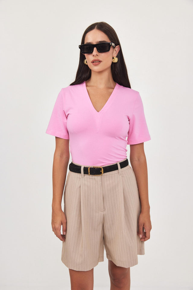 חולצה טופאצו T מודל מפתח וי ורודה