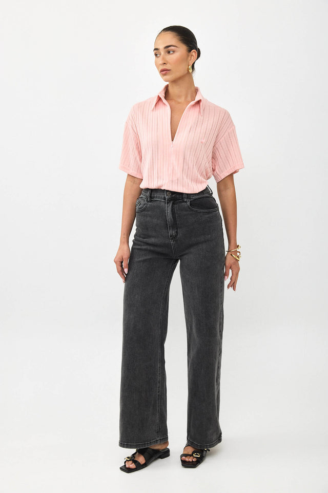 מכנסי ג'ינס גולדי מתרחבים שחור וואש