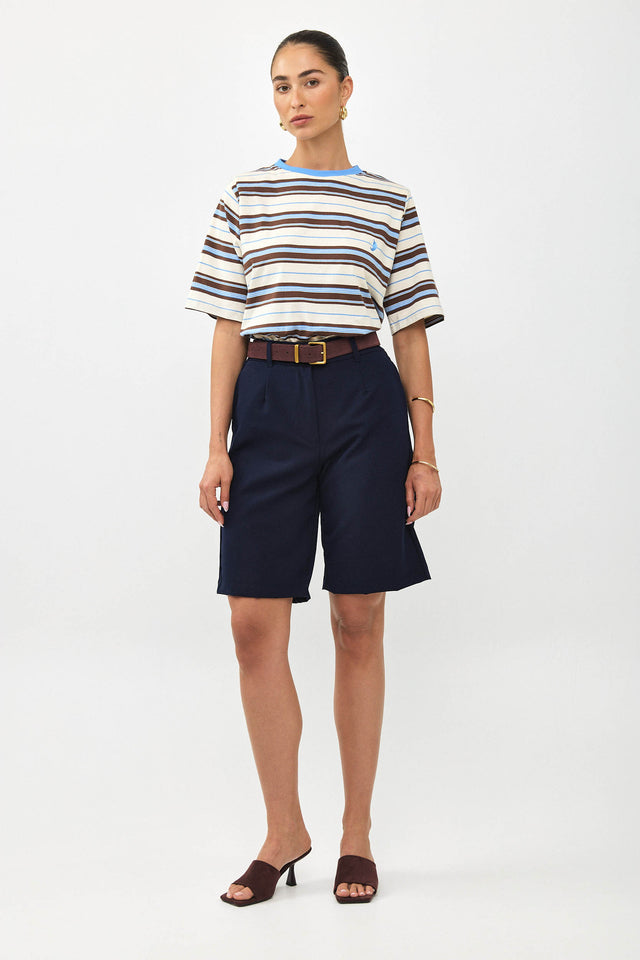 מכנסי קפה ברמודה מחויטים ישרים נייבי