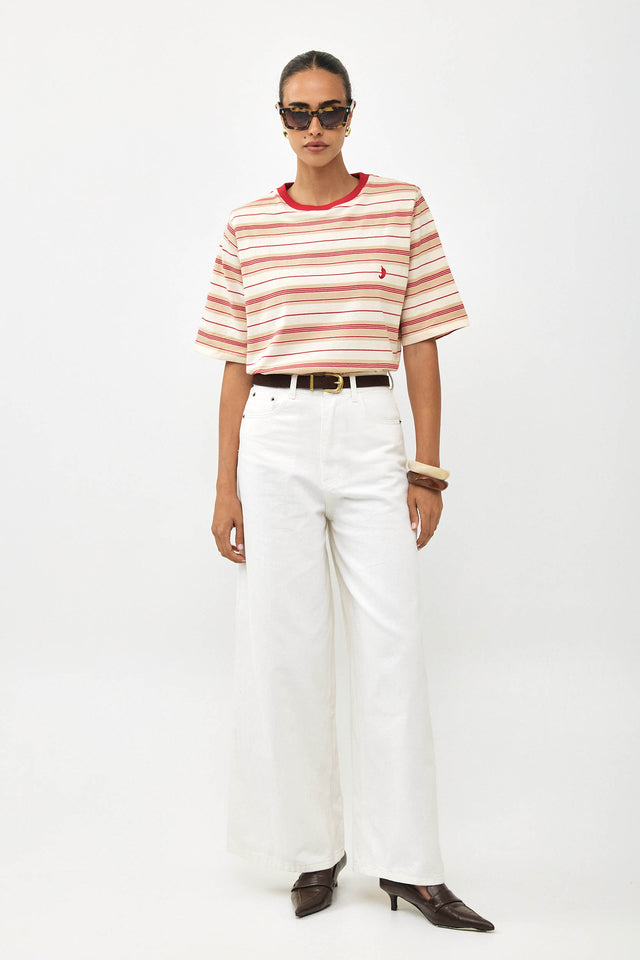 מכנסי ג'ינס וואש מתרחבים לבן