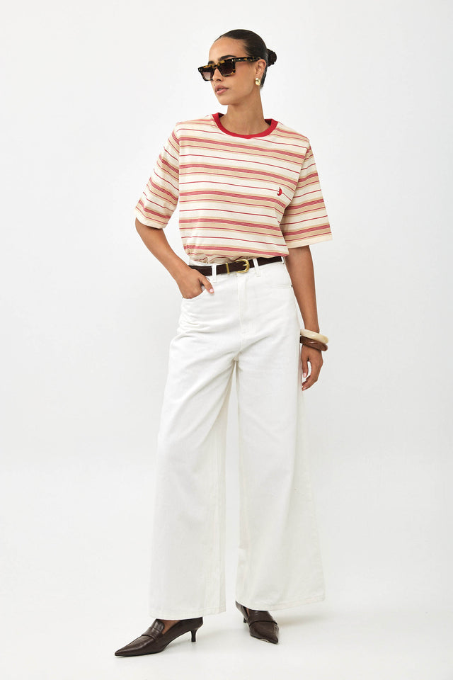 מכנסי ג'ינס וואש מתרחבים לבן