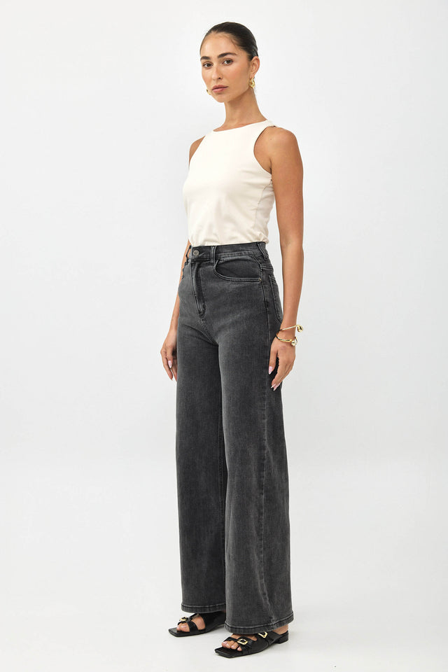 מכנסי ג'ינס גולדי מתרחבים שחור וואש