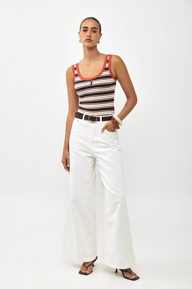 מכנסי ג'ינס וואש מתרחבים לבן