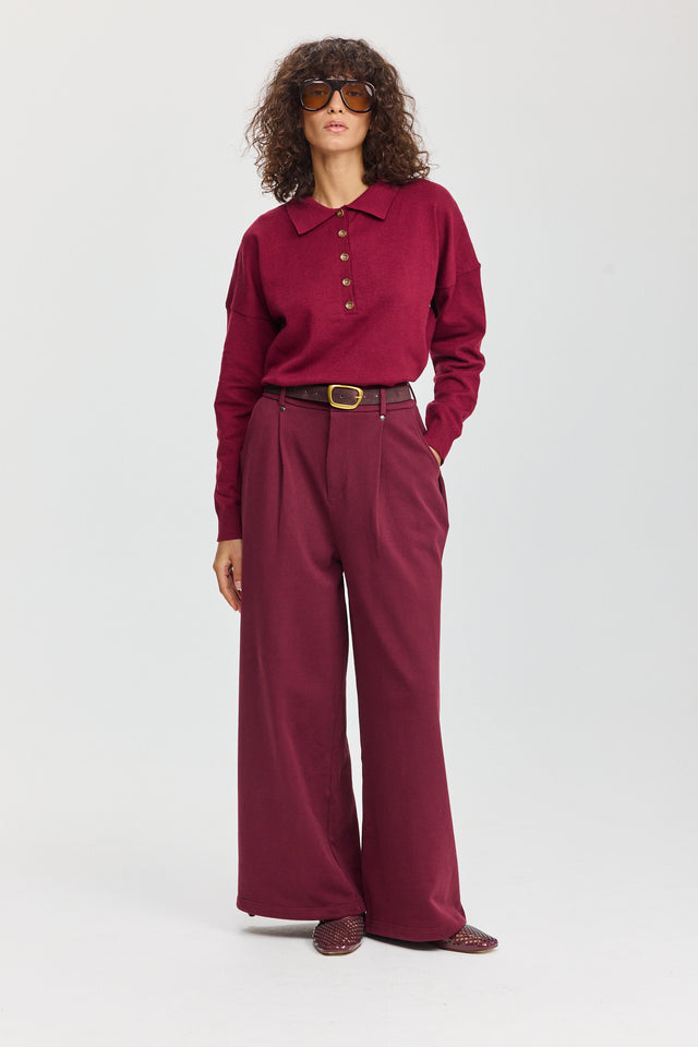 מכנסי קראמבל סווטשירט מתרחבים דיטייל מחויט בורגנדי