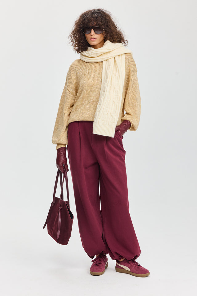 מכנסי קראמבל סווטשירט מתרחבים דיטייל מחויט בורגנדי