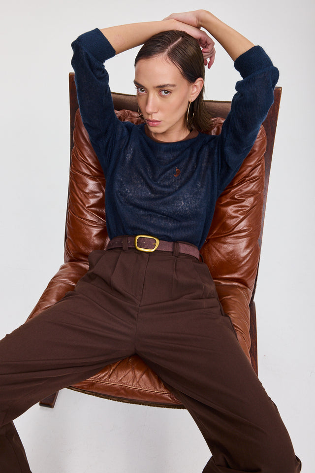 חולצת LEAGUE ספייסי סריג דק חומה