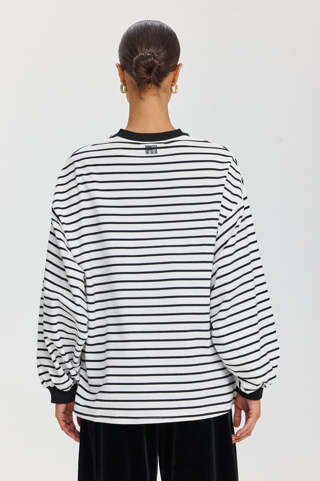 סווטשירט פודינג שרוולים תפוחים פסים שחור לבן