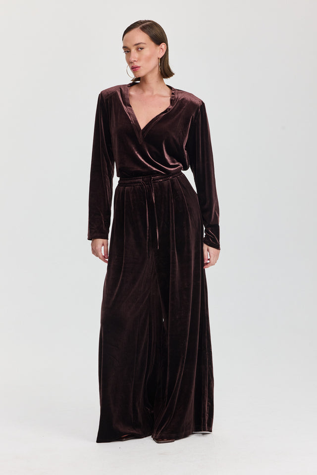 חולצת פנקייק קטיפה כריות נשלפות מפתח וי ארוכה חום שוקולד