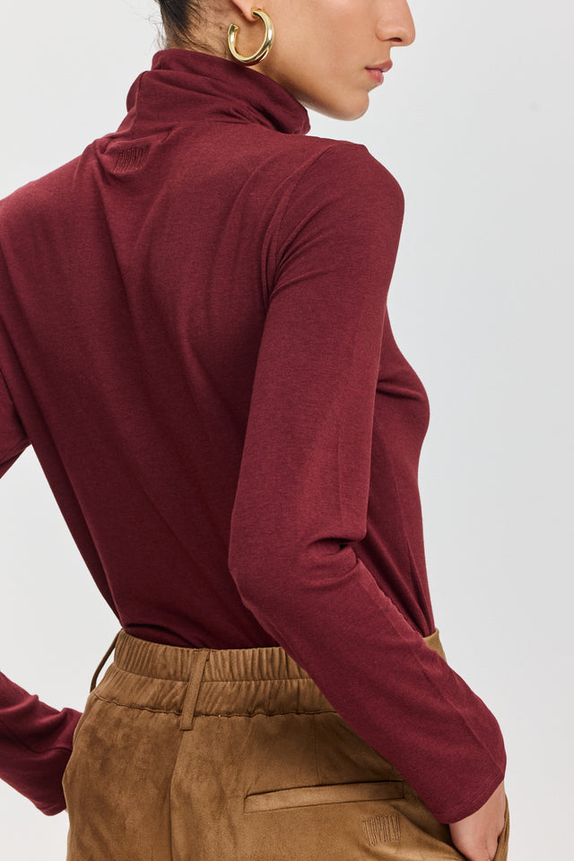 חולצת מיסו גולף בורגנדי