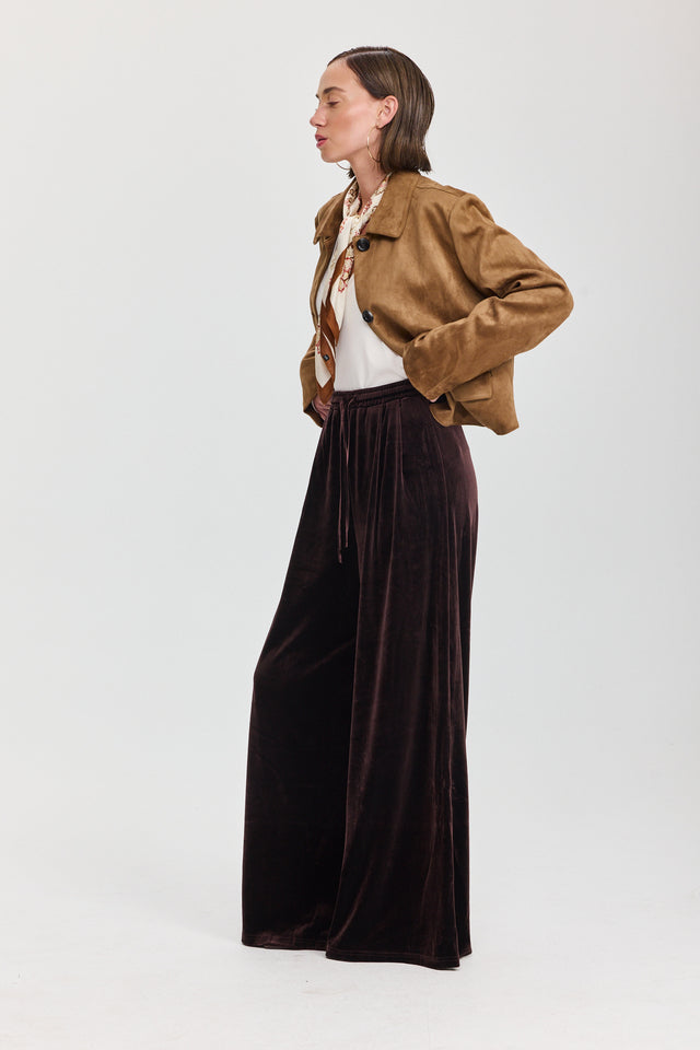 מכנסי ספיריט מתרחבים קטיפה דיטייל מחוייט חום שוקולד