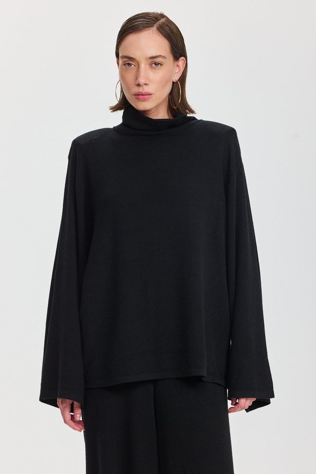 חולצת גולף סריג פריס שחורה