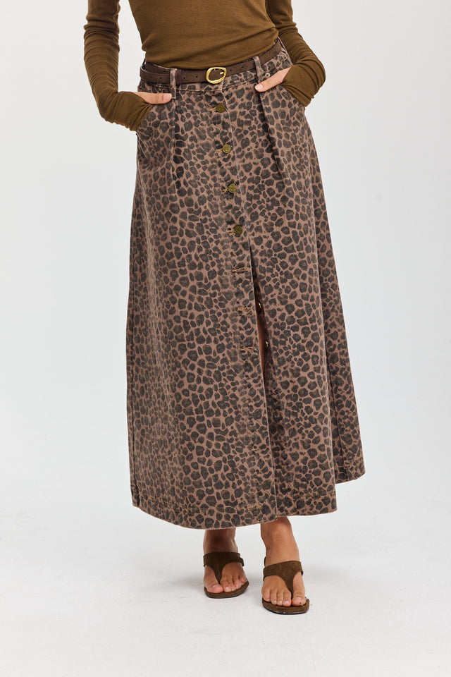 חצאית ג'ינס קמפרי A כפתורים מנומרת