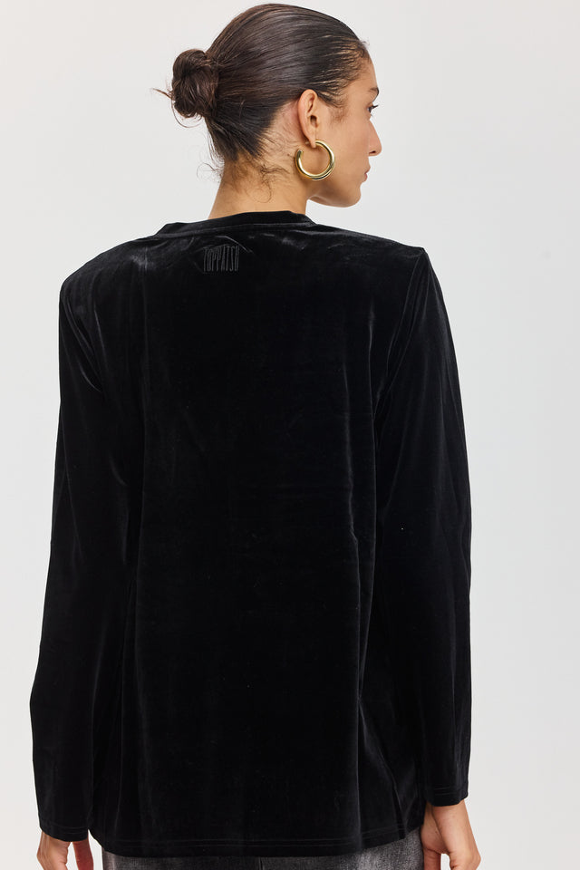 חולצת פנקייק קטיפה כריות נשלפות מפתח וי ארוכה שחורה