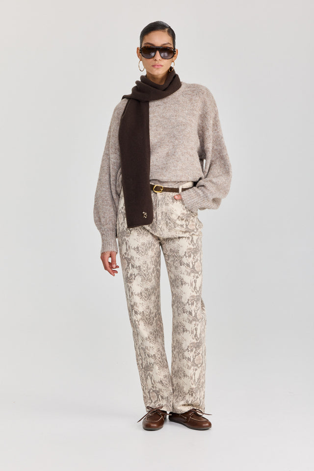 מכנסי ג'ינס נחש אפור שמנת