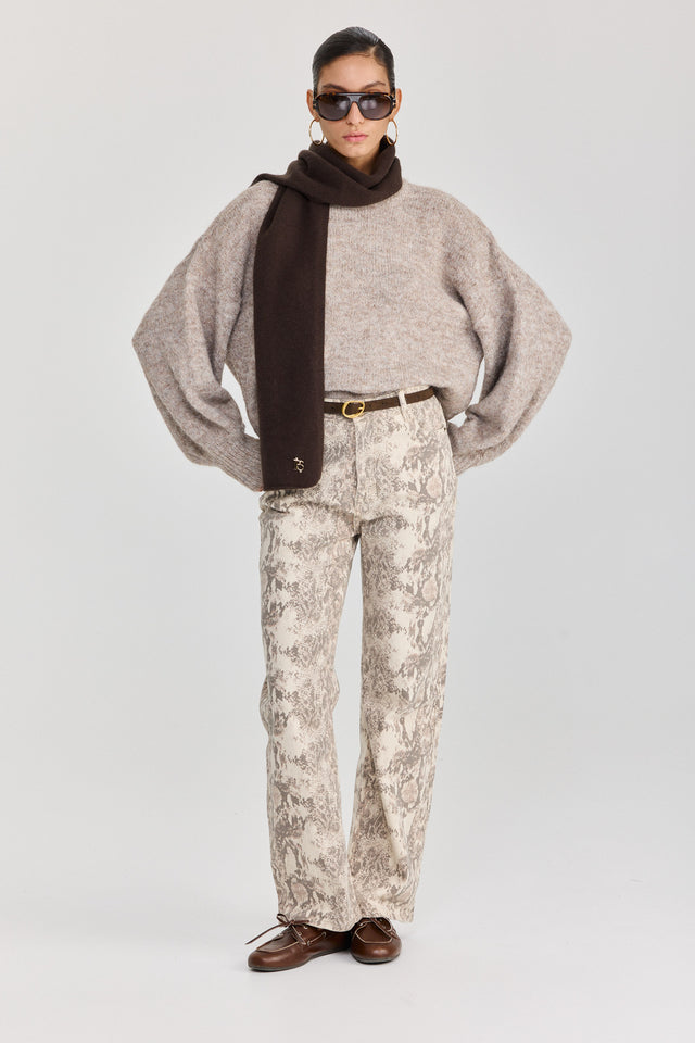 מכנסי ג'ינס נחש אפור שמנת