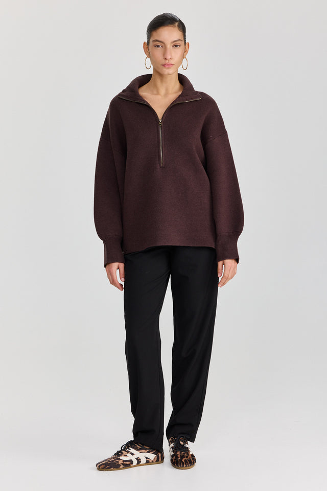 סוודר פרזנט זיפר חום שוקולד