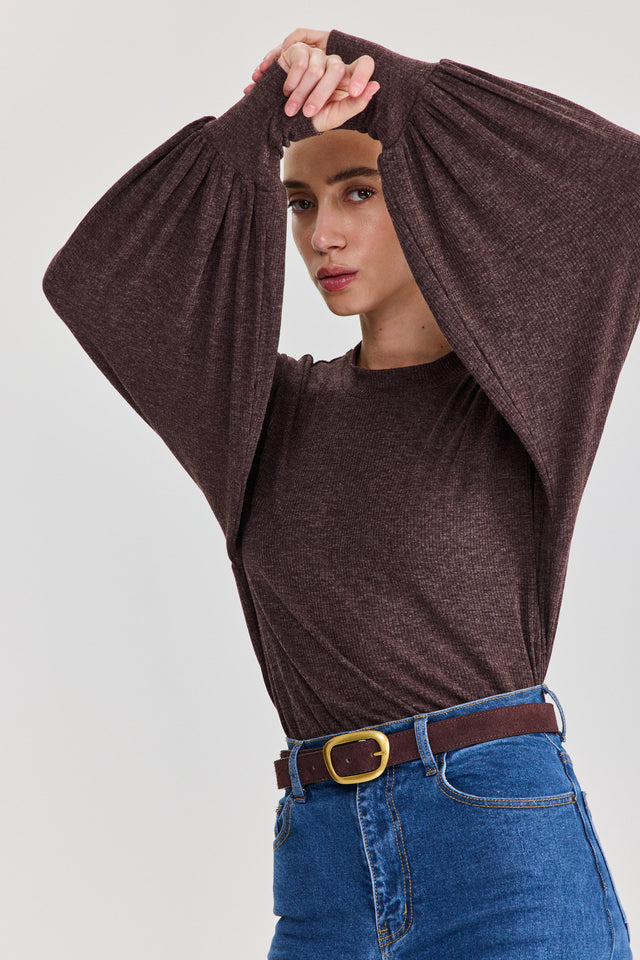 חולצת פונדו שרוולים תפוחים חומה