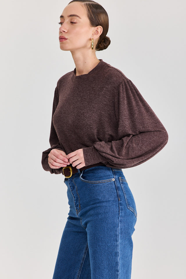 חולצת פונדו שרוולים תפוחים חומה