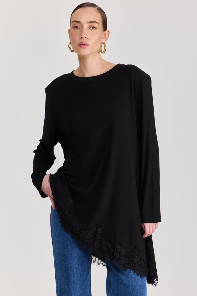 חולצת טוניקה פאמפקין אסימטרית תחרה שחורה