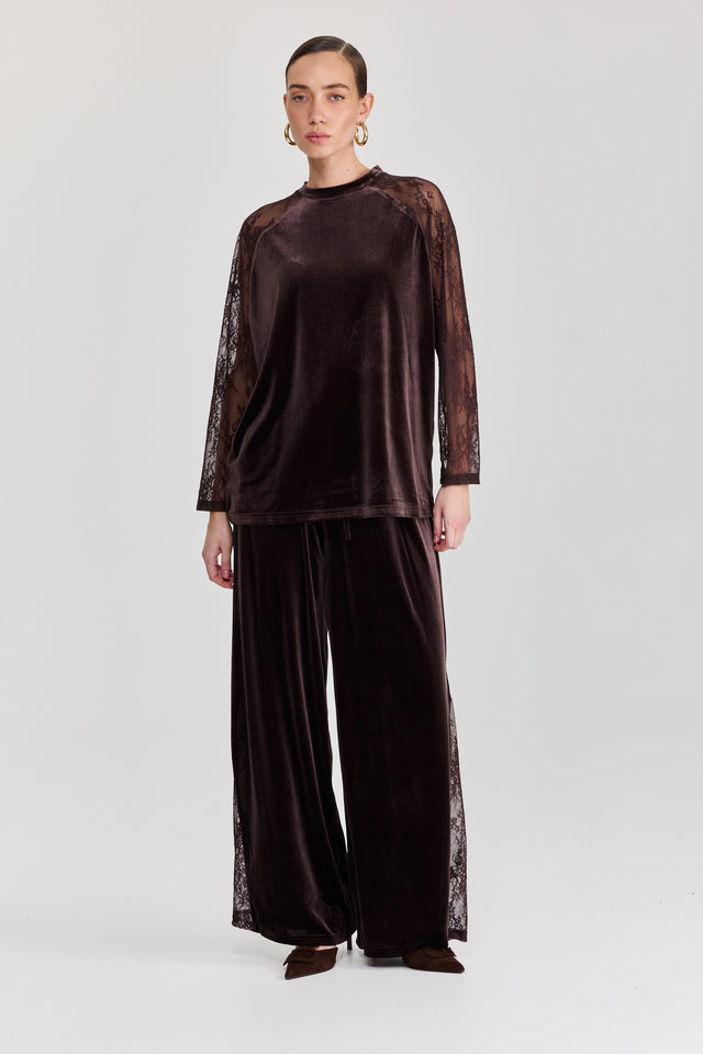 חולצת קטיפה league שרוולי תחרה חום שוקולד