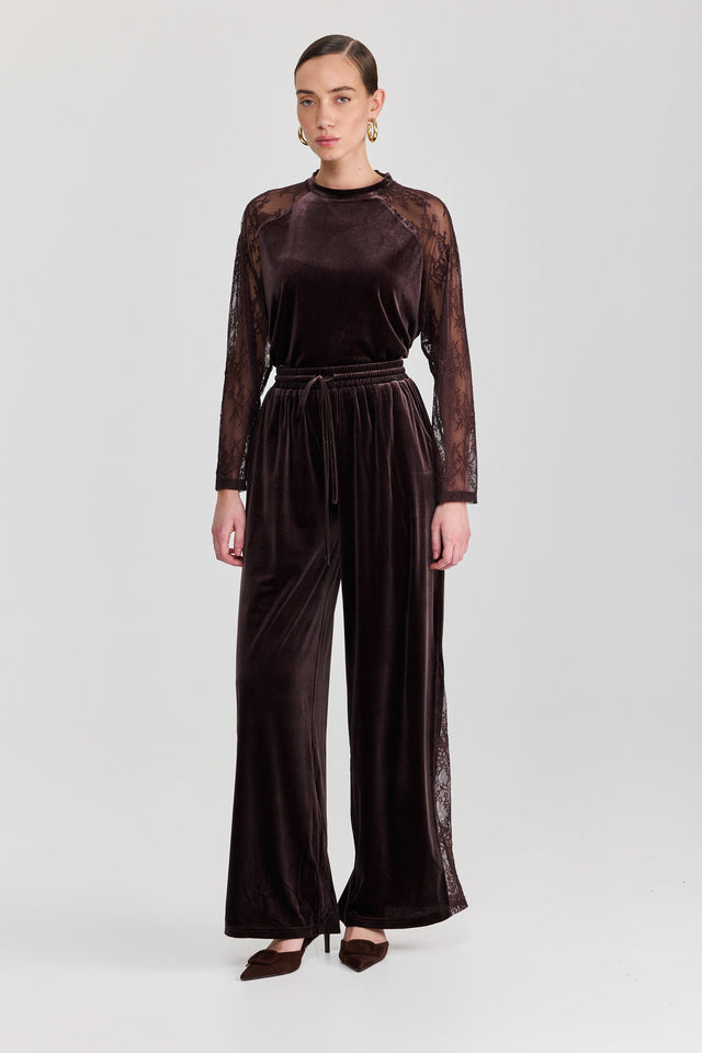 מכנסיים ספיריט מתרחבים גומי קטיפה משולש תחרה חום שוקולד