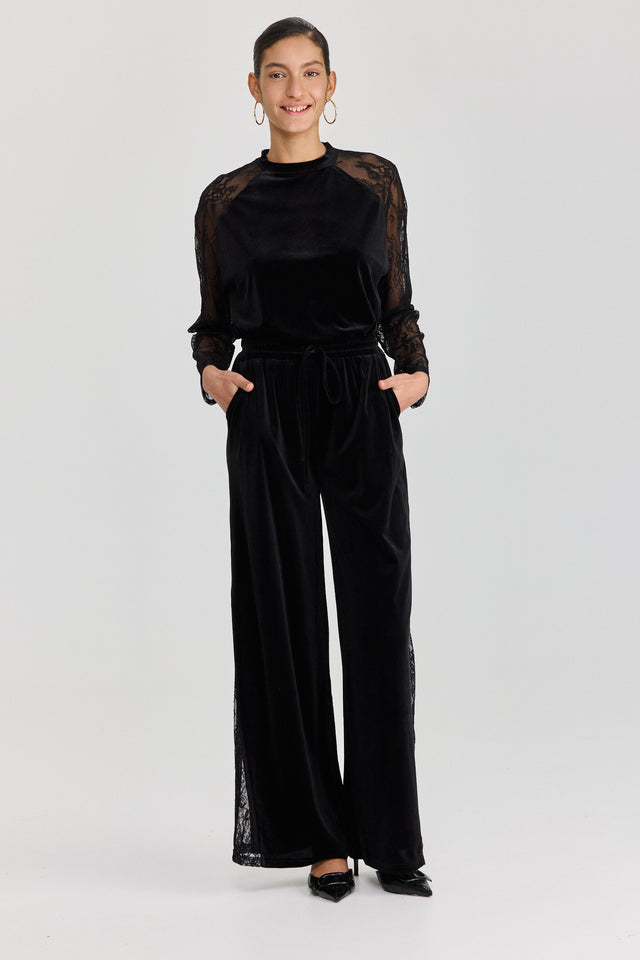 מכנסיים ספיריט מתרחבים גומי קטיפה משולש תחרה שחורים