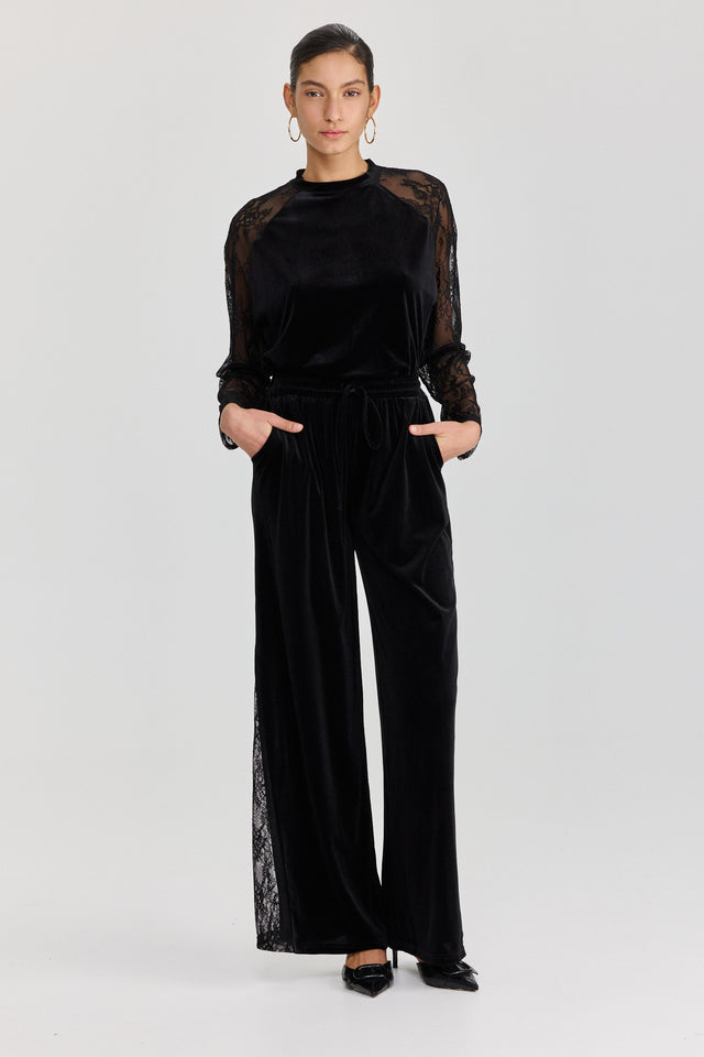 חולצת קטיפה league שרוולי תחרה שחורה