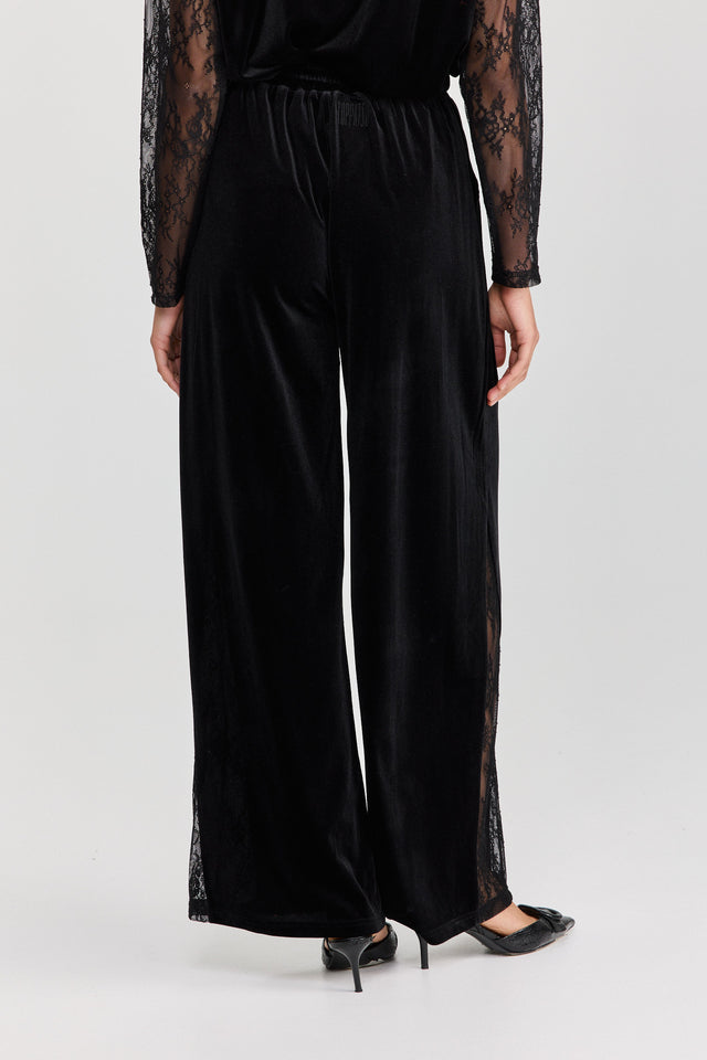 מכנסיים ספיריט מתרחבים גומי קטיפה משולש תחרה שחורים