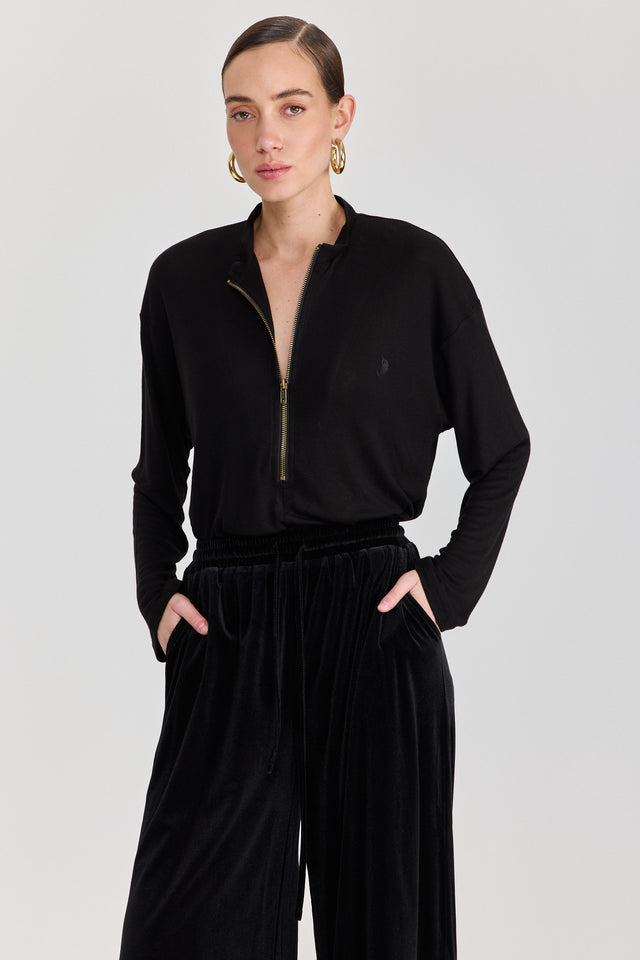 חולצת זיפר ספייסי שרוול ארוך שחורה