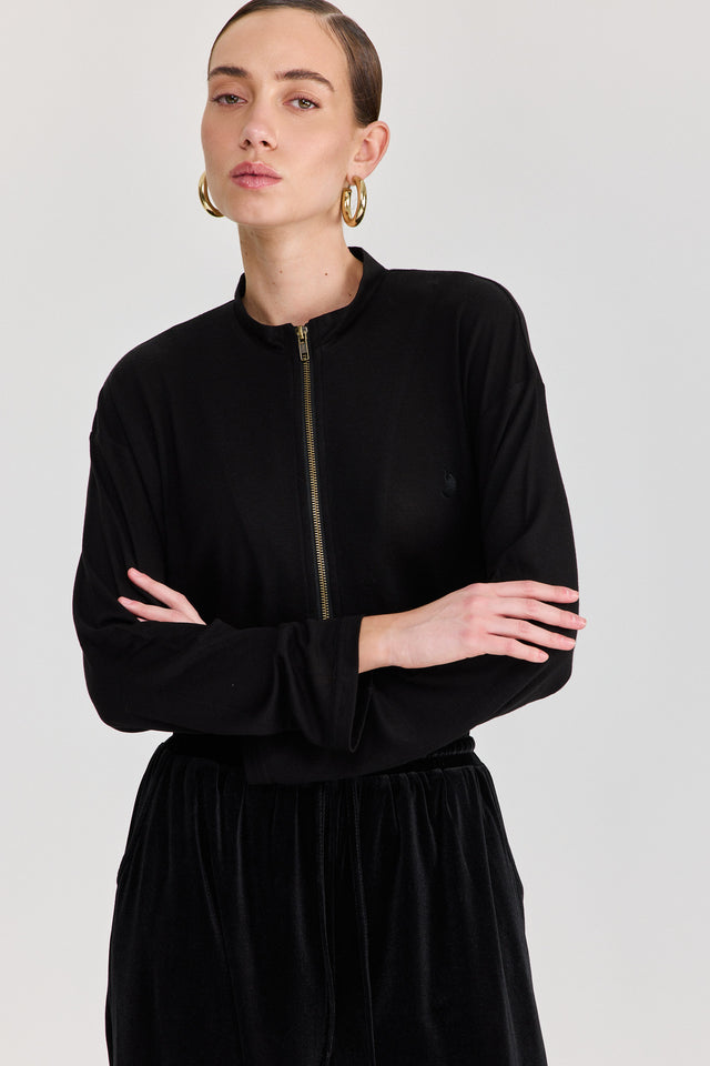 חולצת זיפר ספייסי שרוול ארוך שחורה