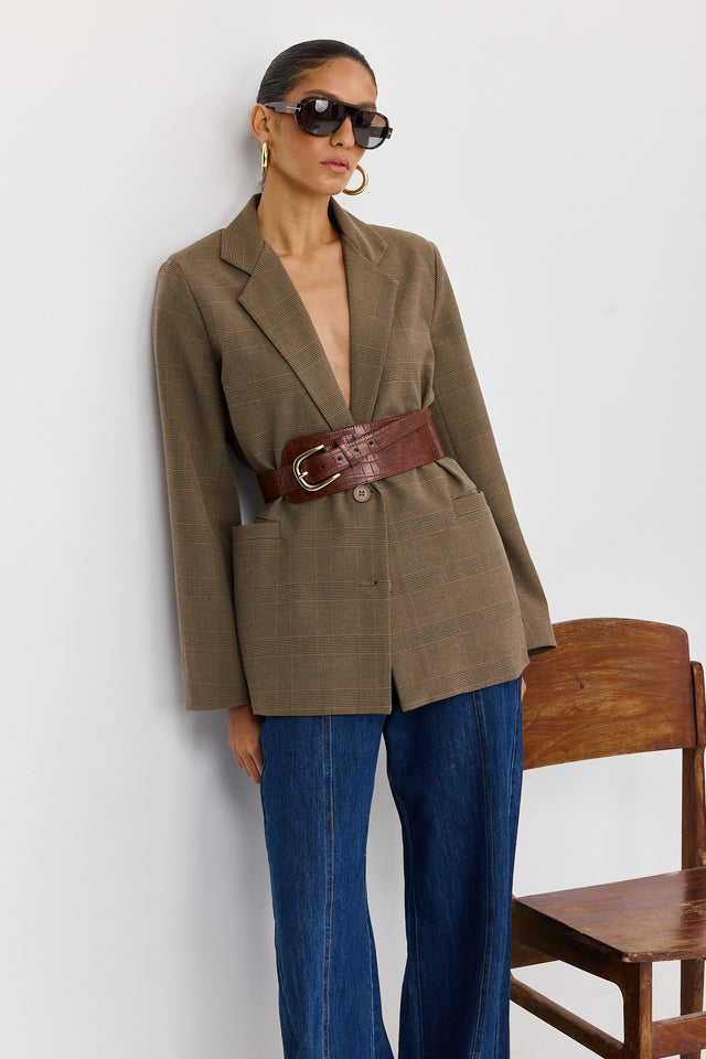 בלייזר מחוייט חום משבצות