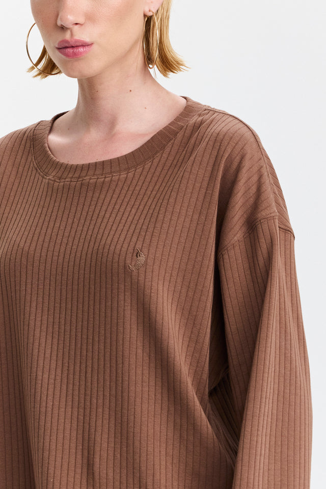 חולצת ספייסי ריב ארוכה חום שוקולד