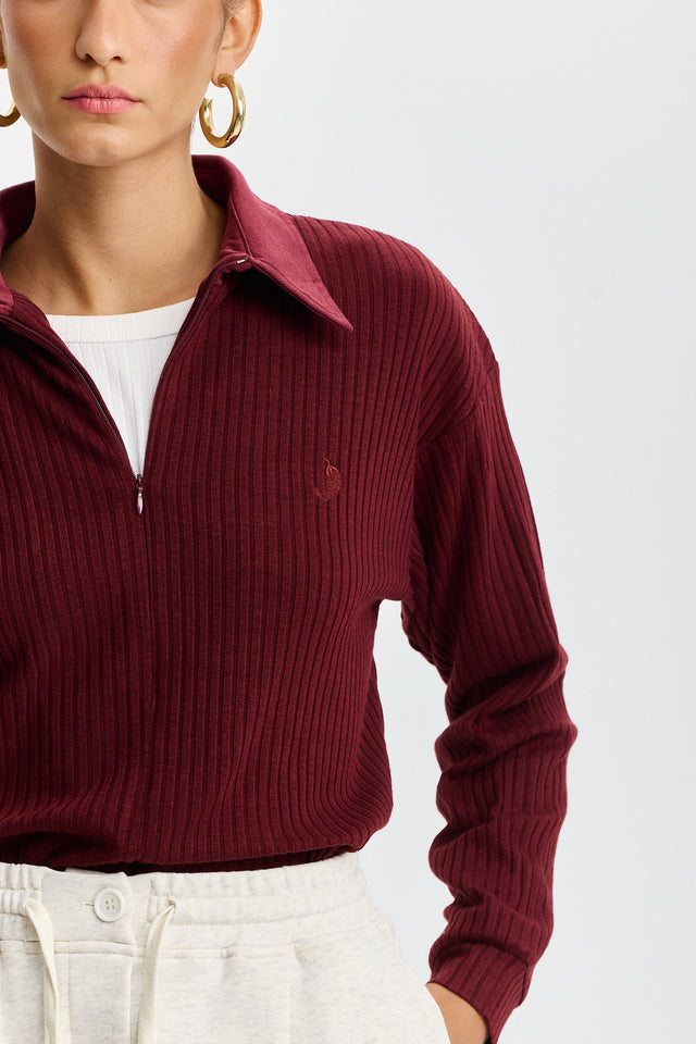 חולצת זיפר וונט ספייסי סריג בורגנדי