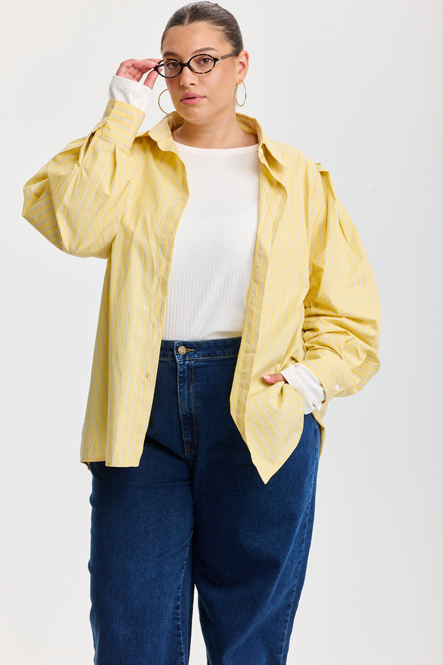 חולצה מכופתרת אלמונד כותנה ארוכה לבנה