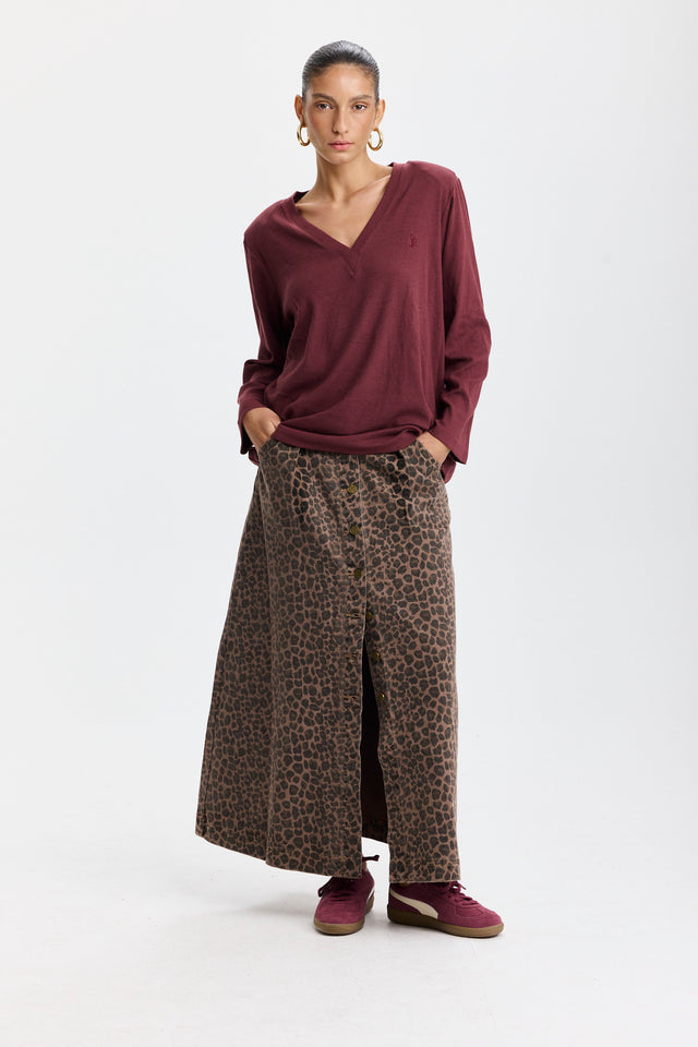 חולצת פנקייק מפתח וי שרוולים ארוכים וכריות נשלפות בורגנדי