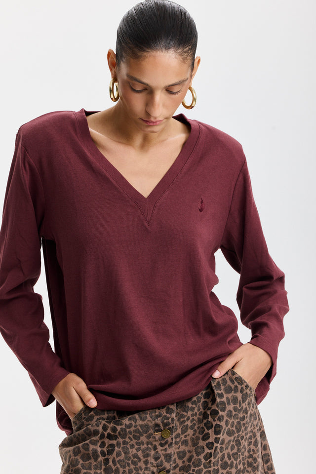 חולצת פנקייק מפתח וי שרוולים ארוכים וכריות נשלפות בורגנדי