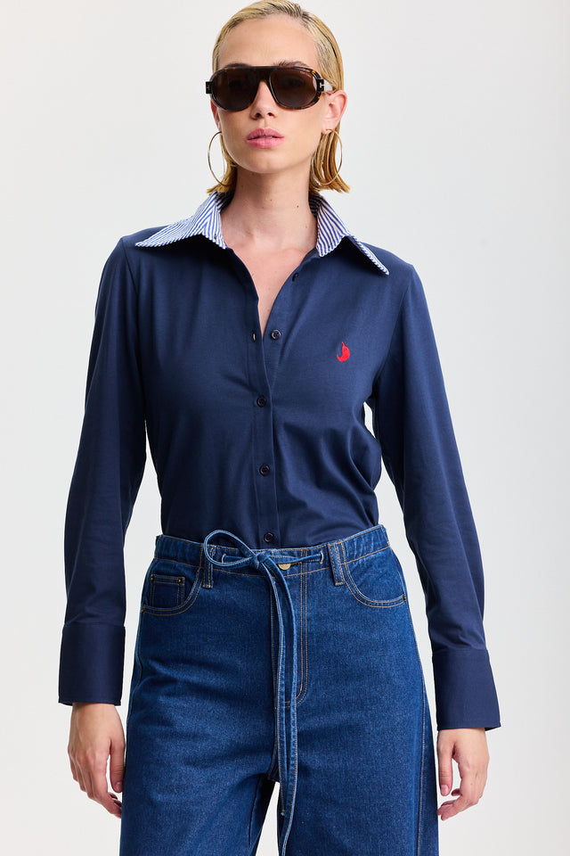 חולצה מכופתרת ספייסי ארוכה כחולה צווארון פסים