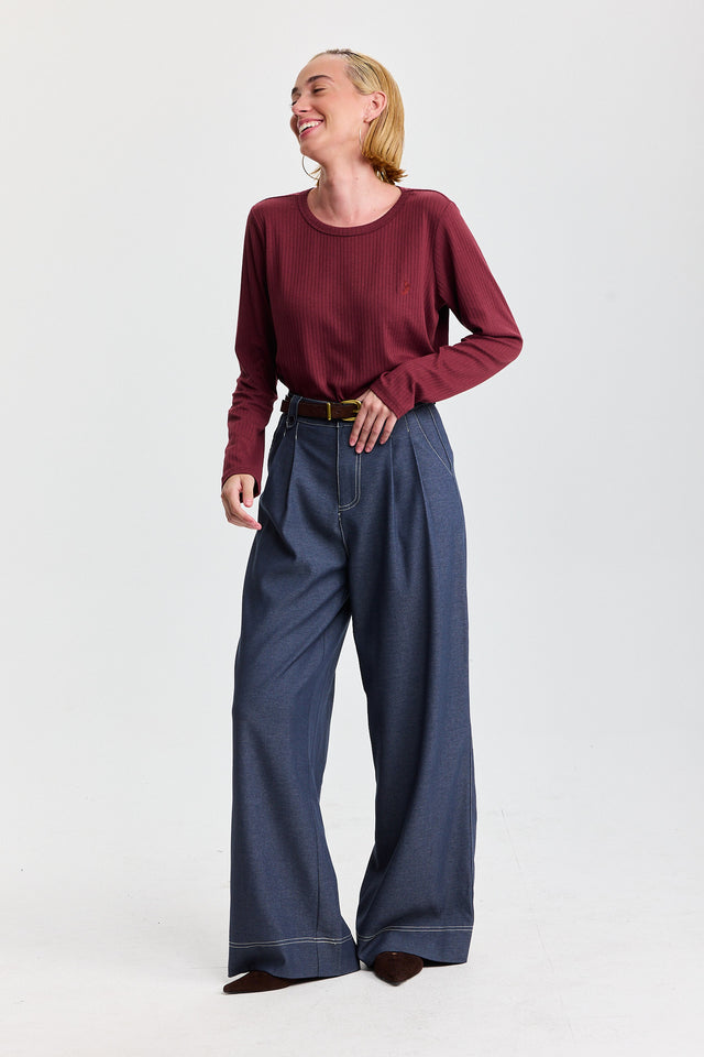 חולצת קוקיז ספייסי שרוולים ארוכים בורגנדי