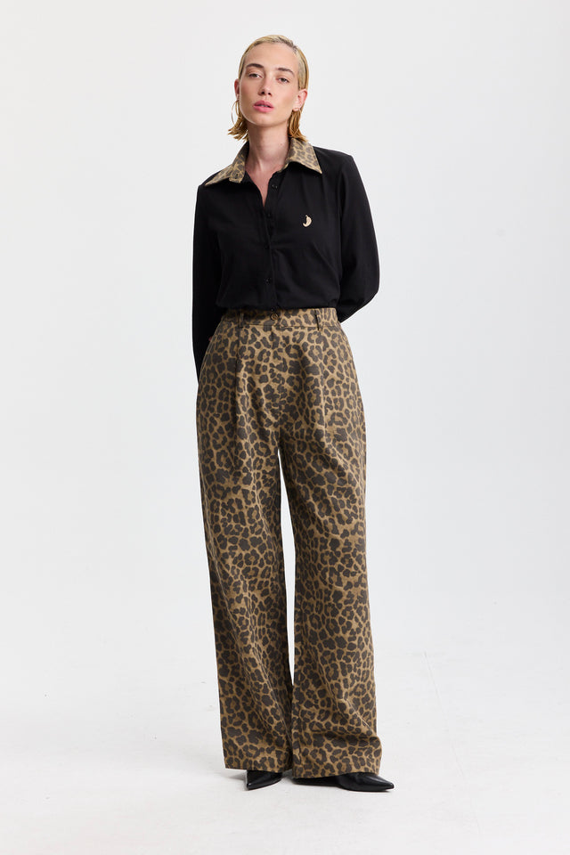 חולצה מכופתרת ספייסי ארוכה שחורה צווארון מנומר