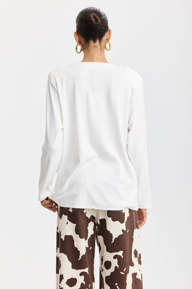 חולצת פנקייק מפתח וי שרוולים ארוכים וכריות נשלפות לבן