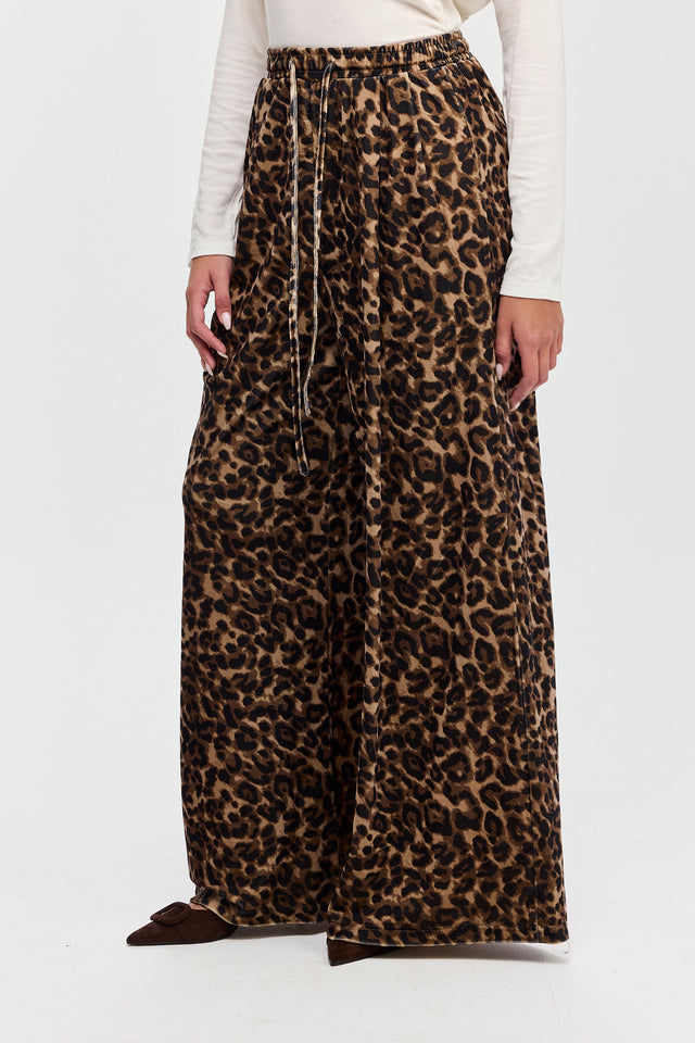 מכנסי ספיריט מתרחבים קטיפה דיטייל מחוייט מנומרים