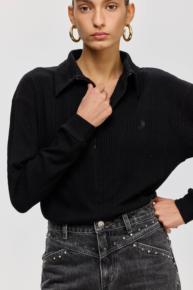 חולצת זיפר ספייסי וונט סריג ספייסי שחורה