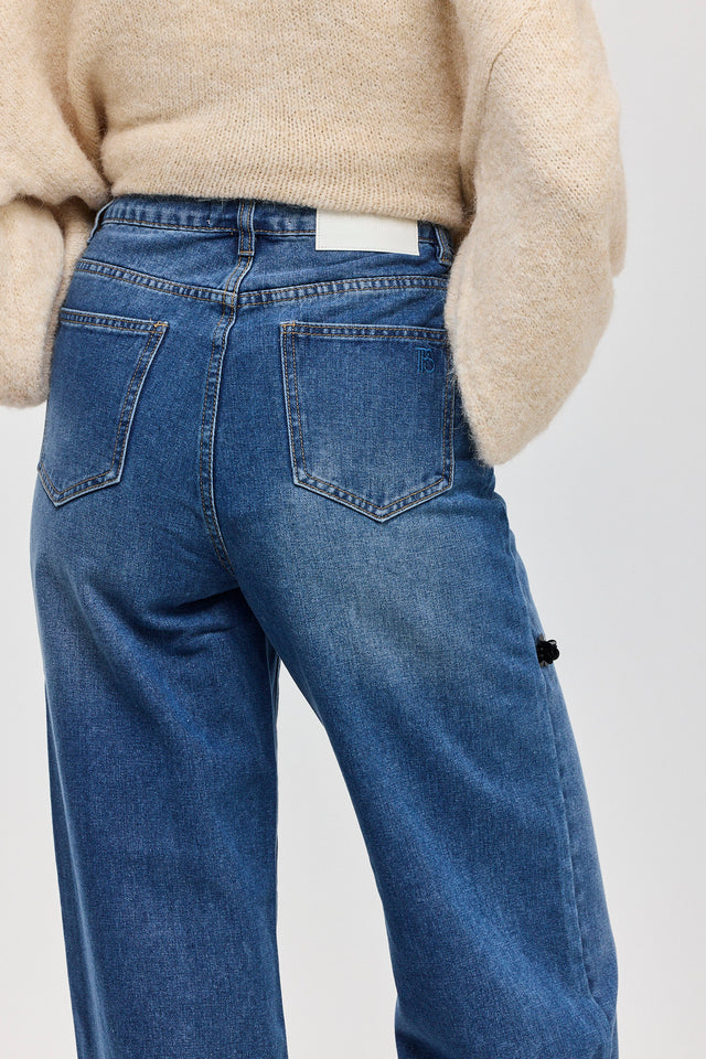 מכנסי ג'ינס פלוראל וואש כחול