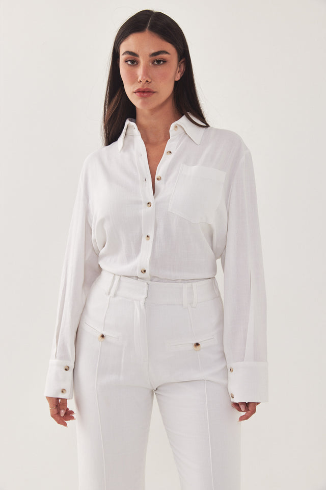 חולצה מכופתרת HOLIDAY לבנה