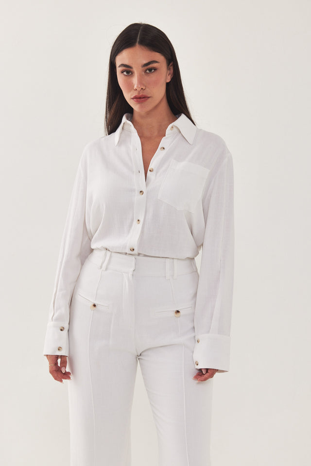 חולצה מכופתרת HOLIDAY לבנה