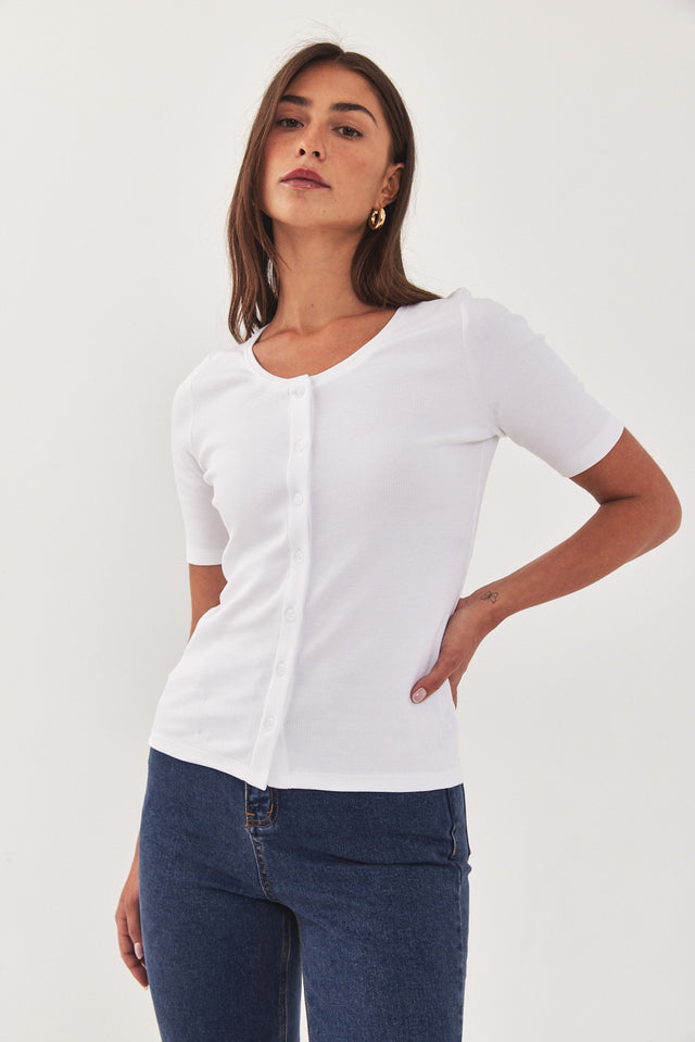 חולצת ריב מכופתרת קצרה לבנה
