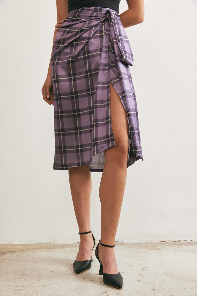 חצאית מעטפת מיאגי משבצות סגולה